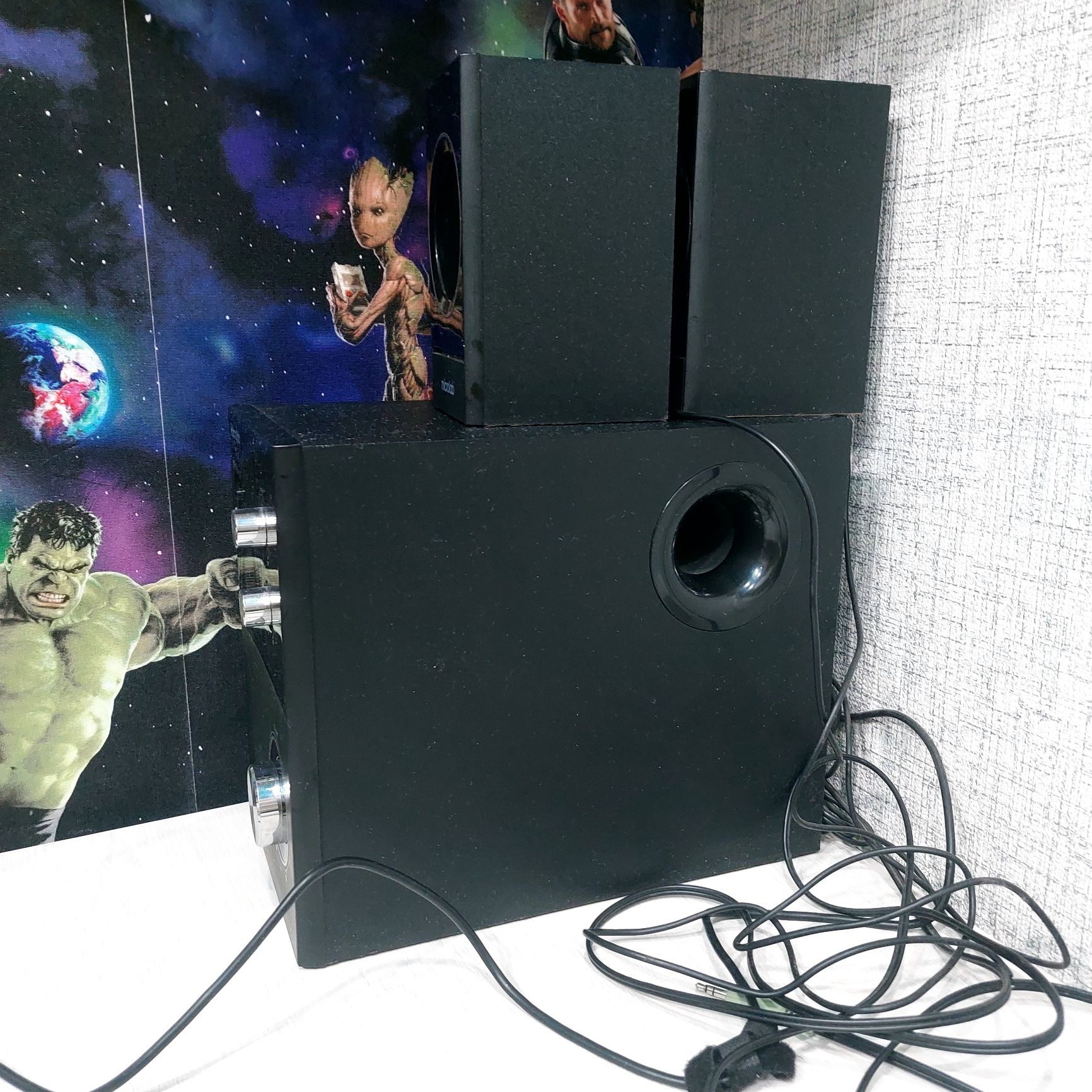 Продам колонки, савбуфер microlab