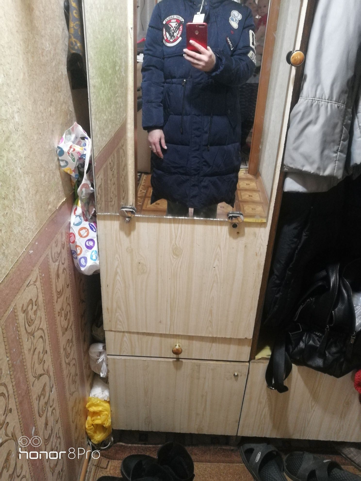 Продам новую женскую куртку