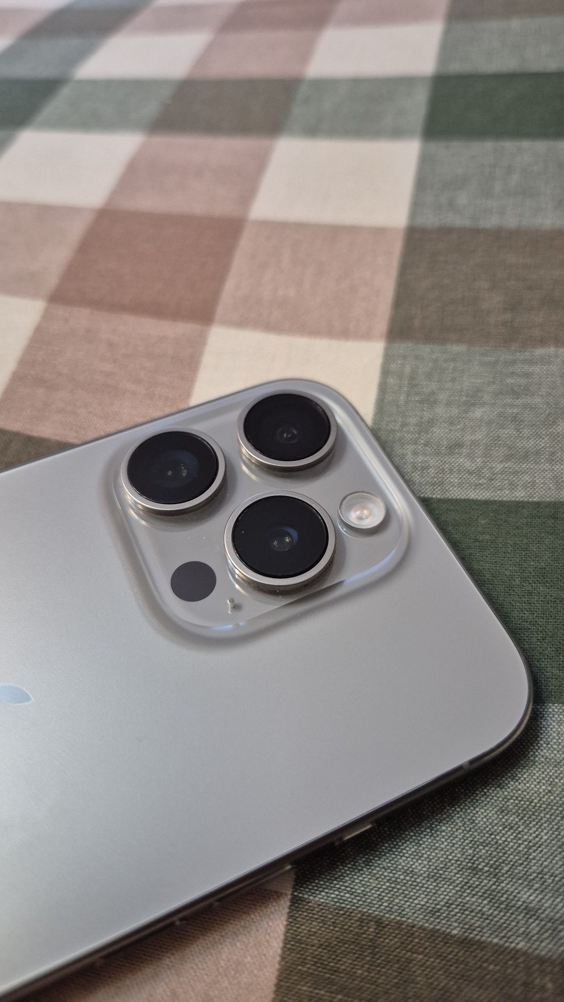 Обменяю iPhone 15 Pro
