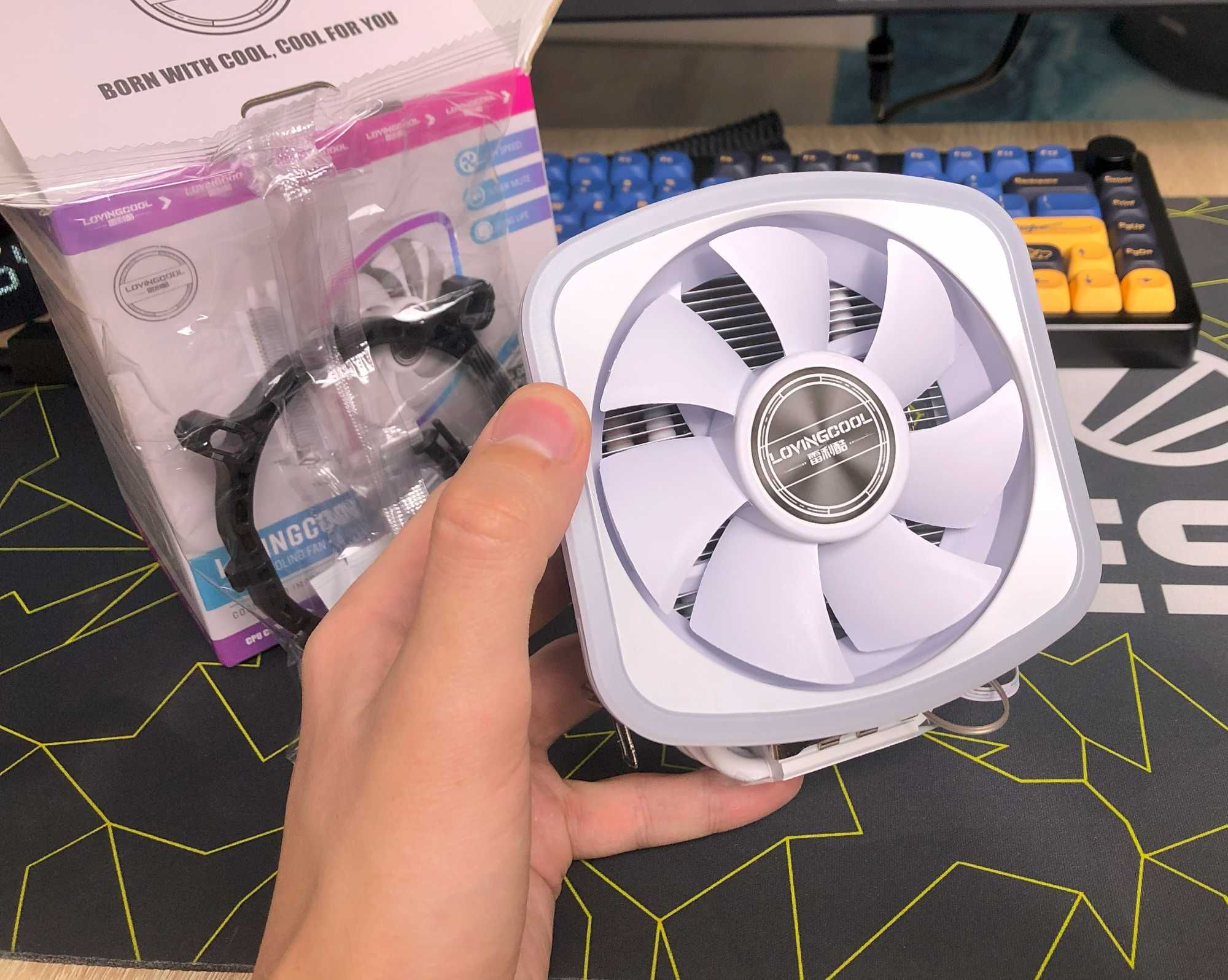 Кулер для процессора НОВЫЙ 4 медные трубки БЕЛЫЙ RGB 4pin 200W.