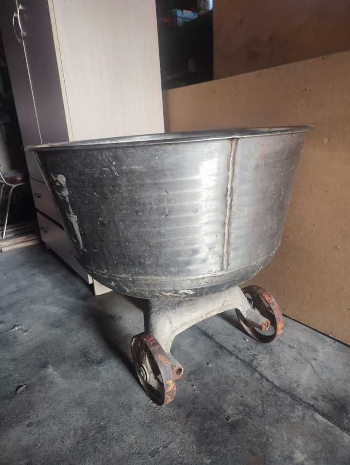 Продам казан 250л