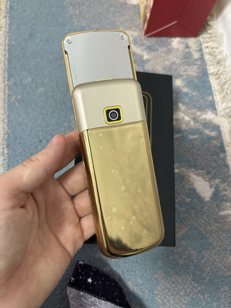 Nokia 8800 sirokka
