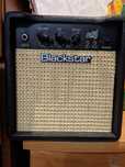 Продам или обменяю комбоуселитель Blackstar Debut 10E