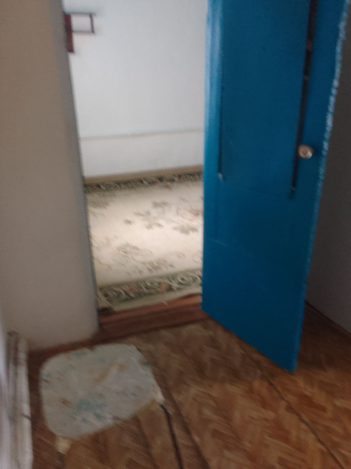 Сдам времянку из 2 комнат + веранда