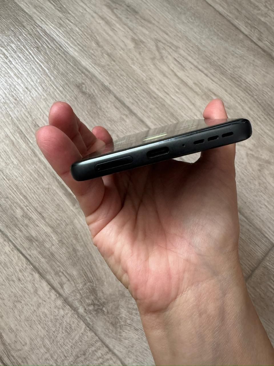 Продам Motorola edge 40 neo
