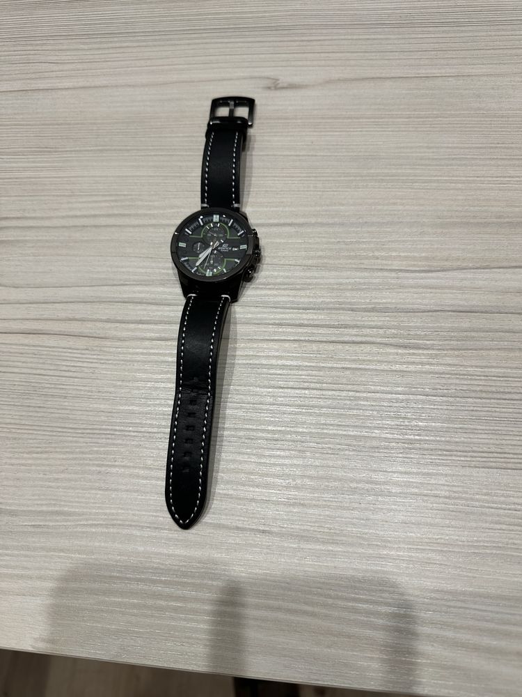 Часы кварцевые Casio Edifice EFR-543BL-1AVUEF