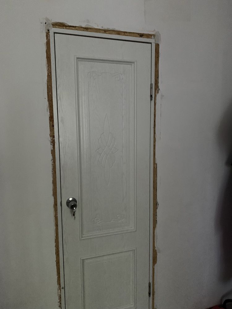 Продам двери межкомнатные
