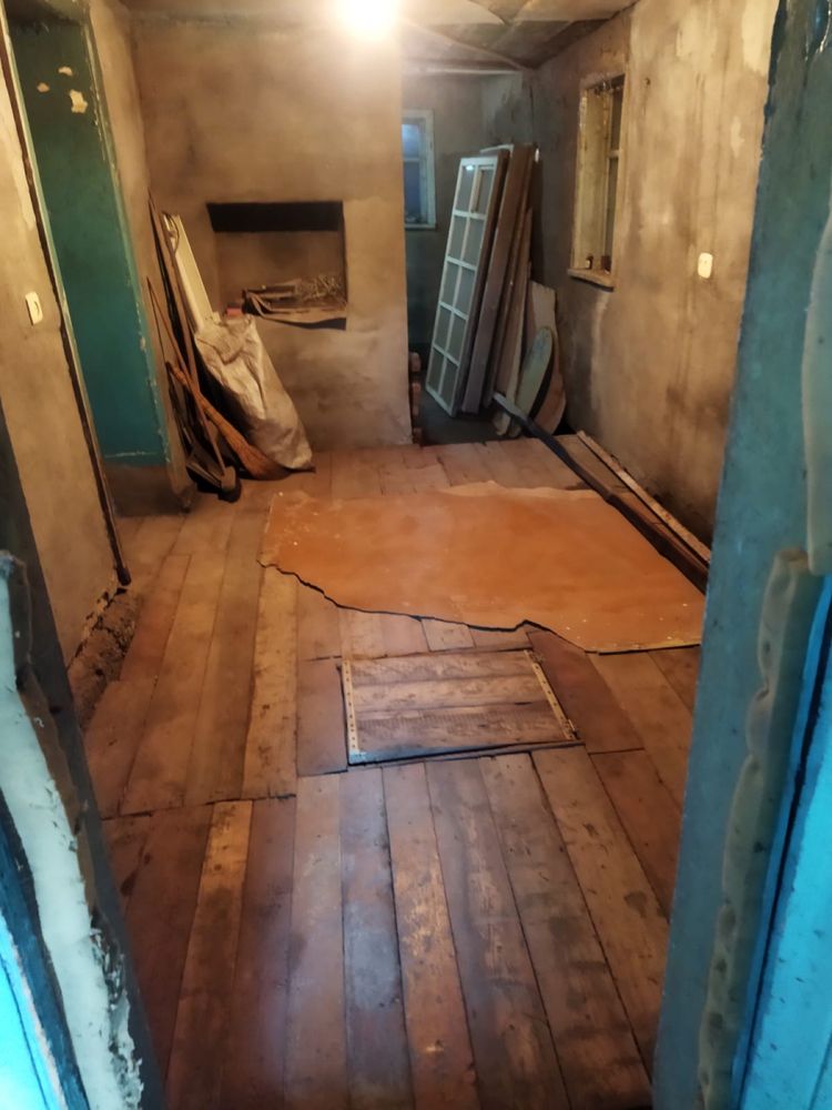 Продается дом в частном секторе , не дача