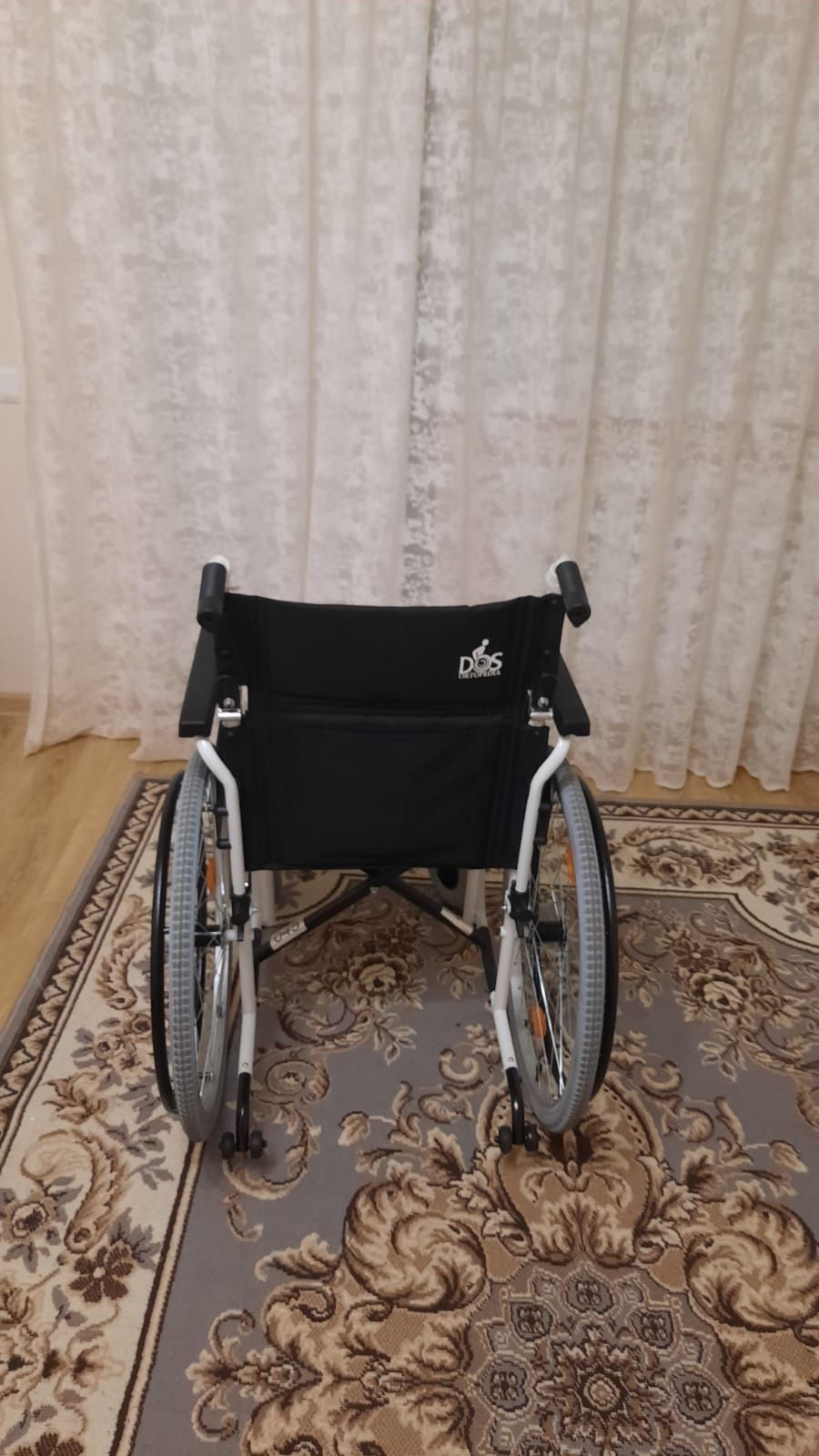 Коляска инвалидная