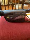 Продам кинокамеру Panasonic