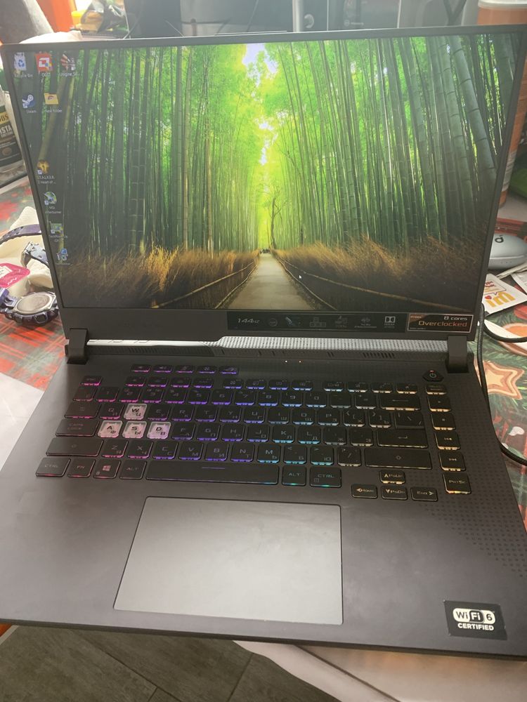 Игровой ноутбук Asus Rog Strix G15