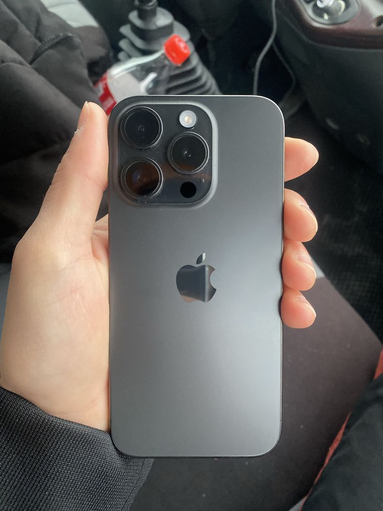 iPhone 15pro на 128gb, срочно продается