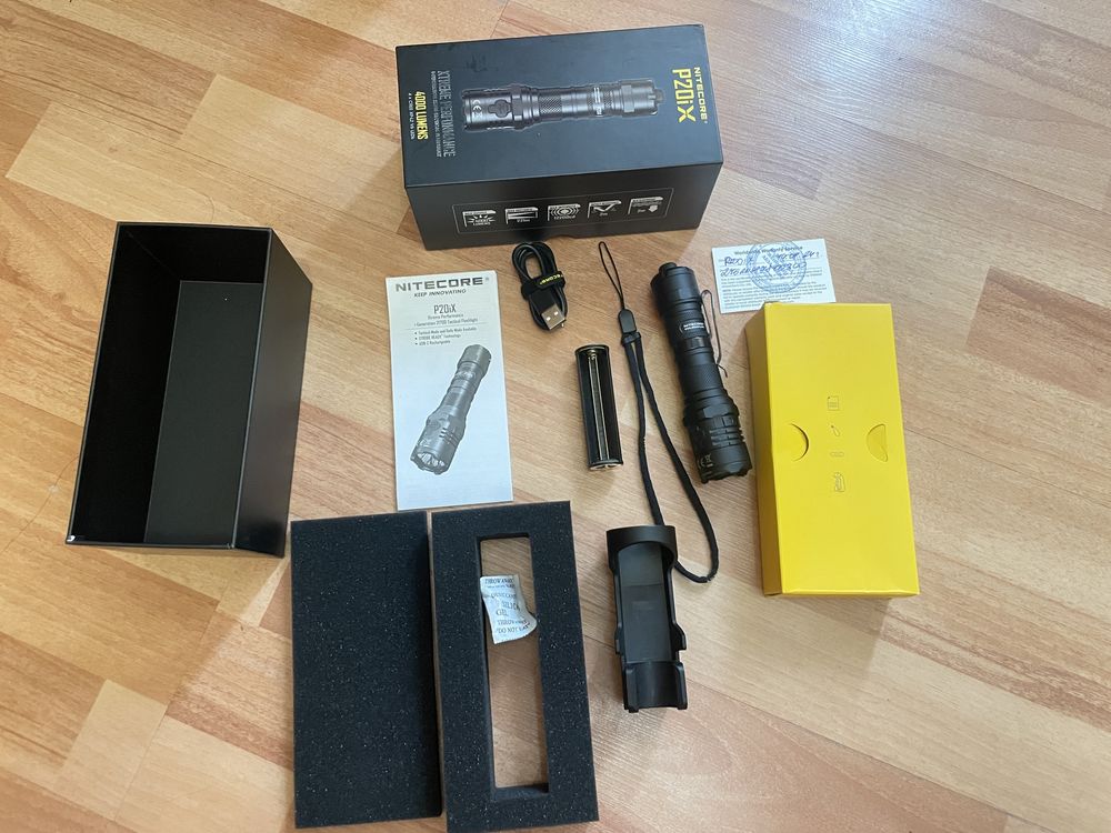 Фонарь Nitecore p20ix