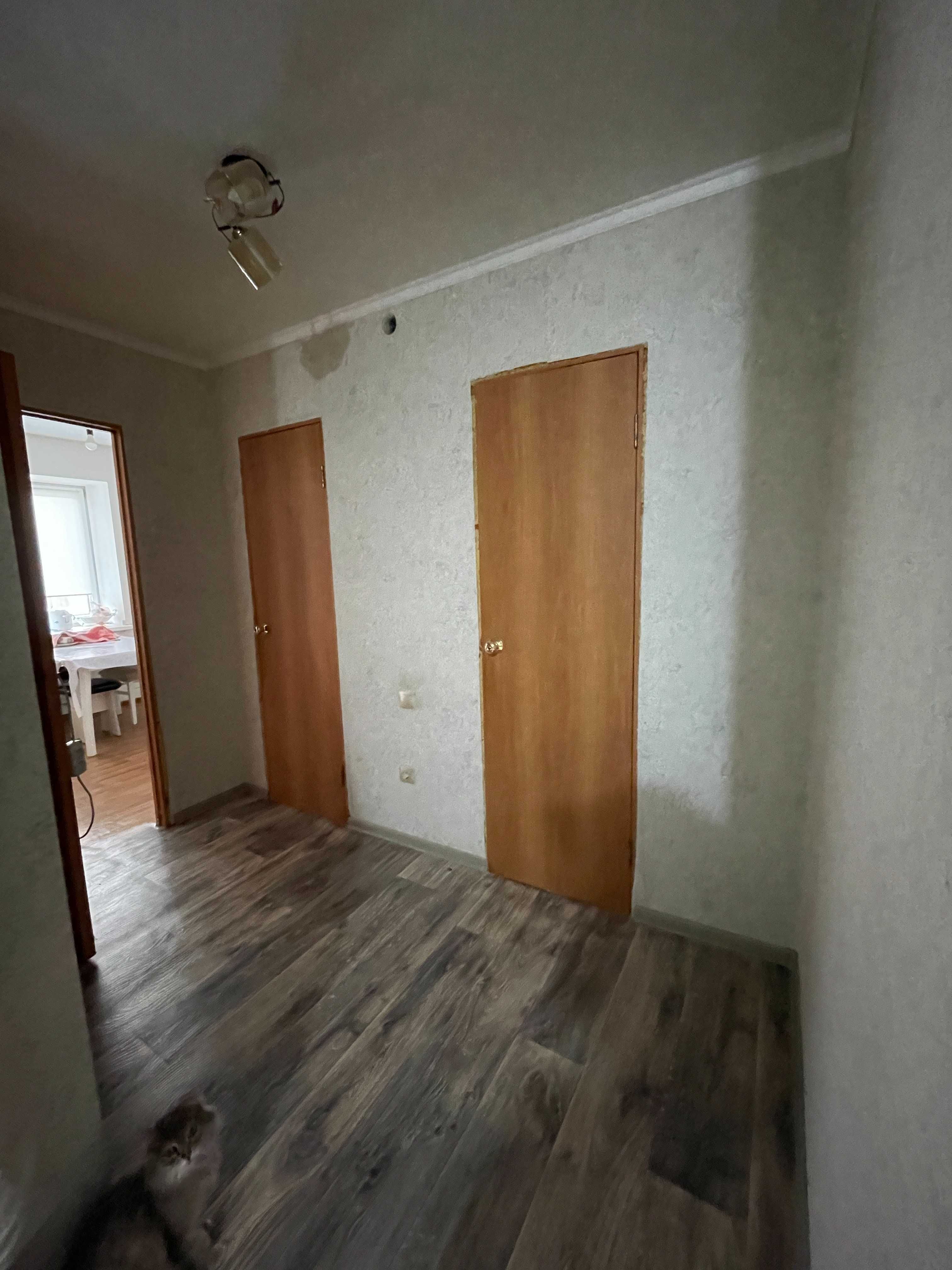 Продается просторная 2комнатная квартира, район Мясокомбината, КСК