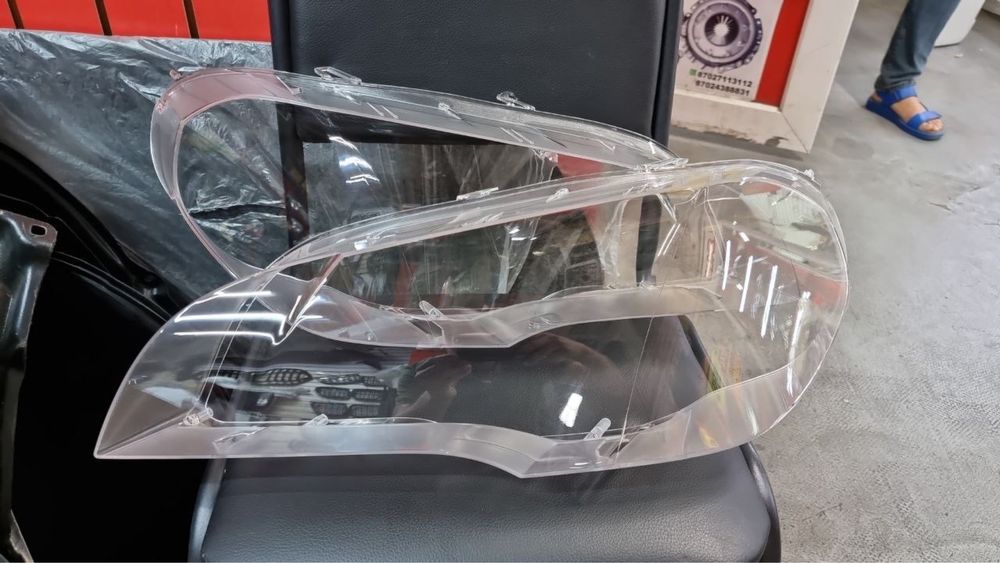Стекло фары Bmw X5 E70 E71