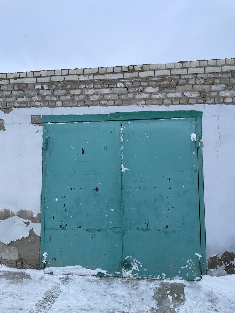 Окно деревянное большое 195 на 120