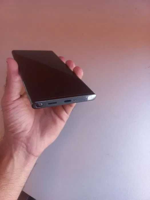 Samsung S22 Ultra