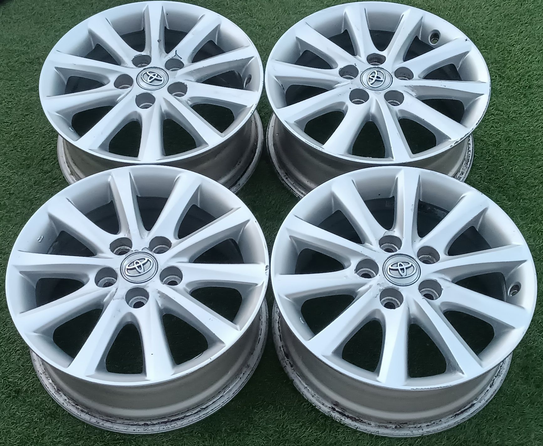 R-16 оригинал TOYOTA, 5/114,3 Камри,Лексус и т д.