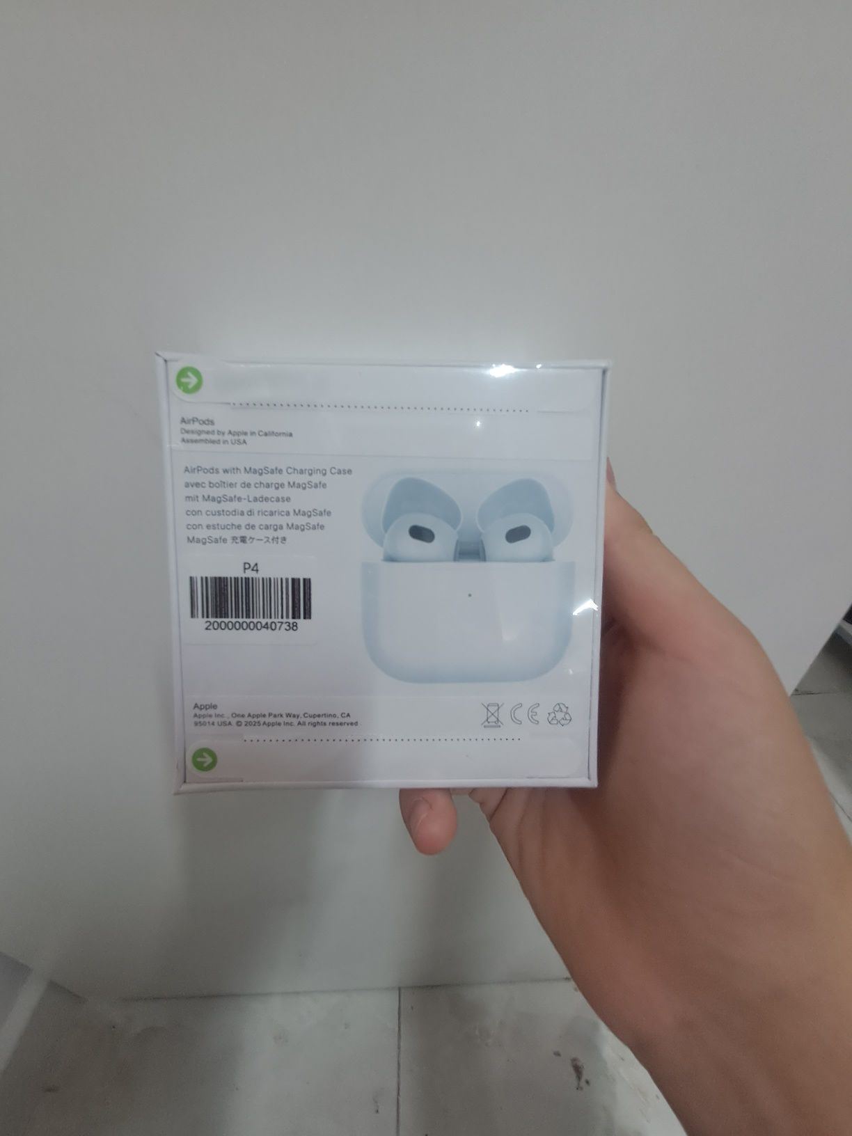 AirPods сатылады 10.000мың  торг
