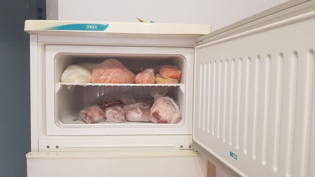 Продам холодильник
