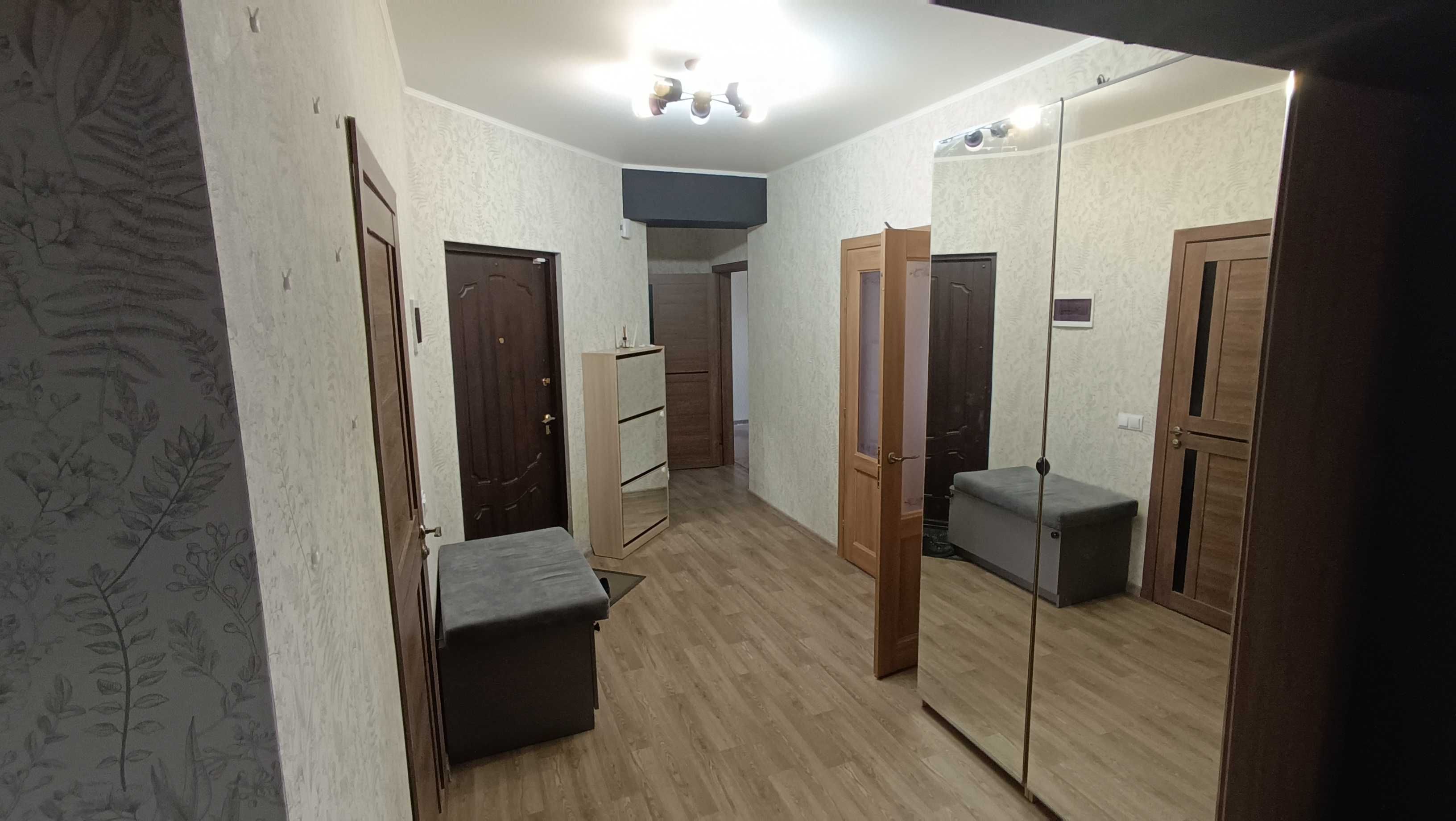 3-комнатная квартира · 116 м² помесячно, Толе би — Варламова