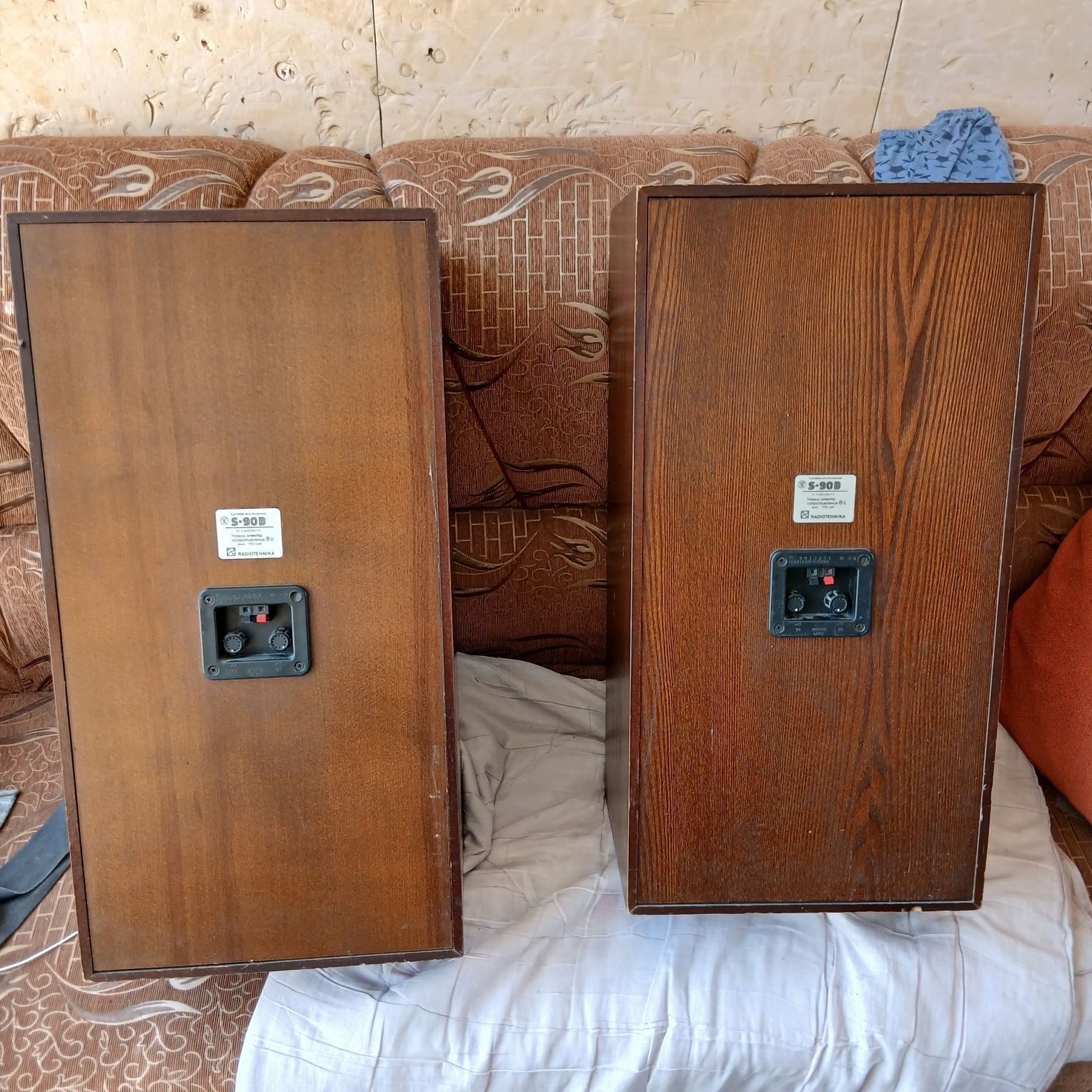 Продам колонки  s 90 B