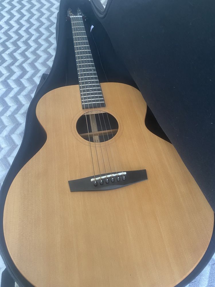 Продам гитару Enya EA-X1 pro