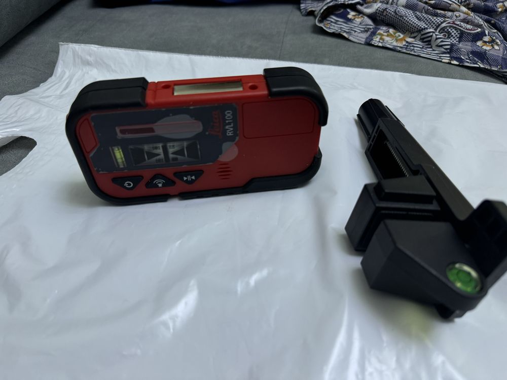 Приемник лазерного излучения Leica RVL100