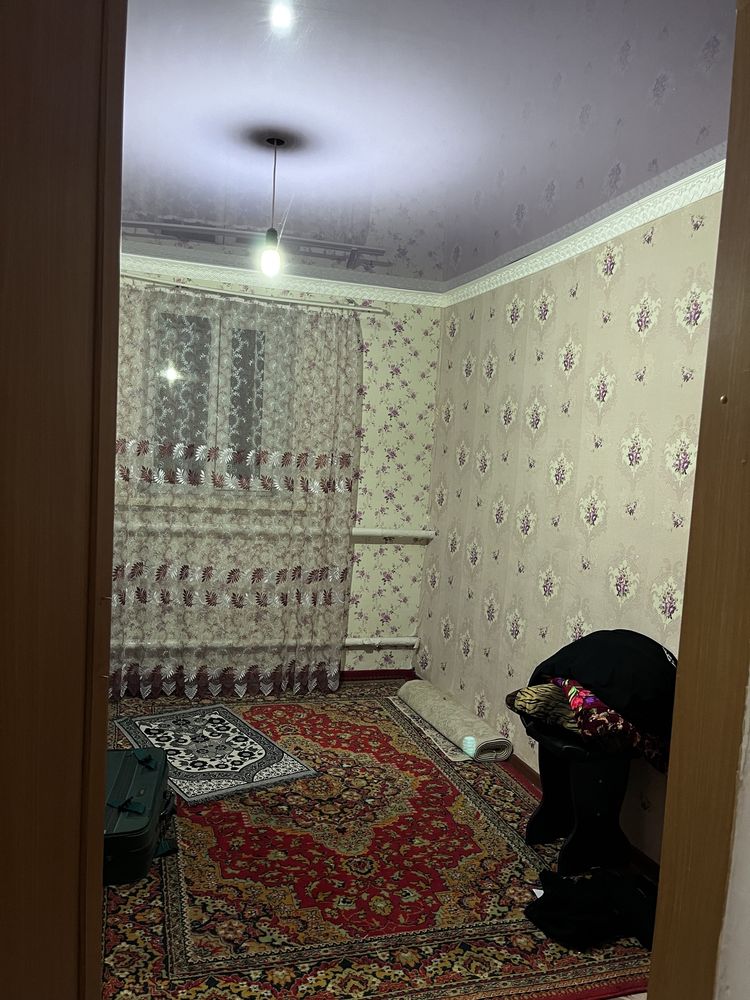 Частный дом в Алге продам срочно