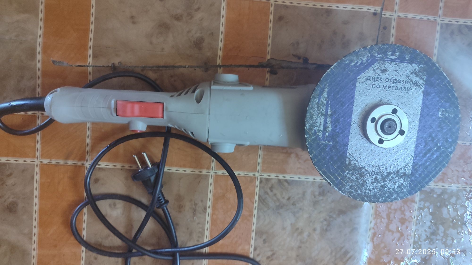 Шлифмашина угловая CROWN CT13290 продам за 13000