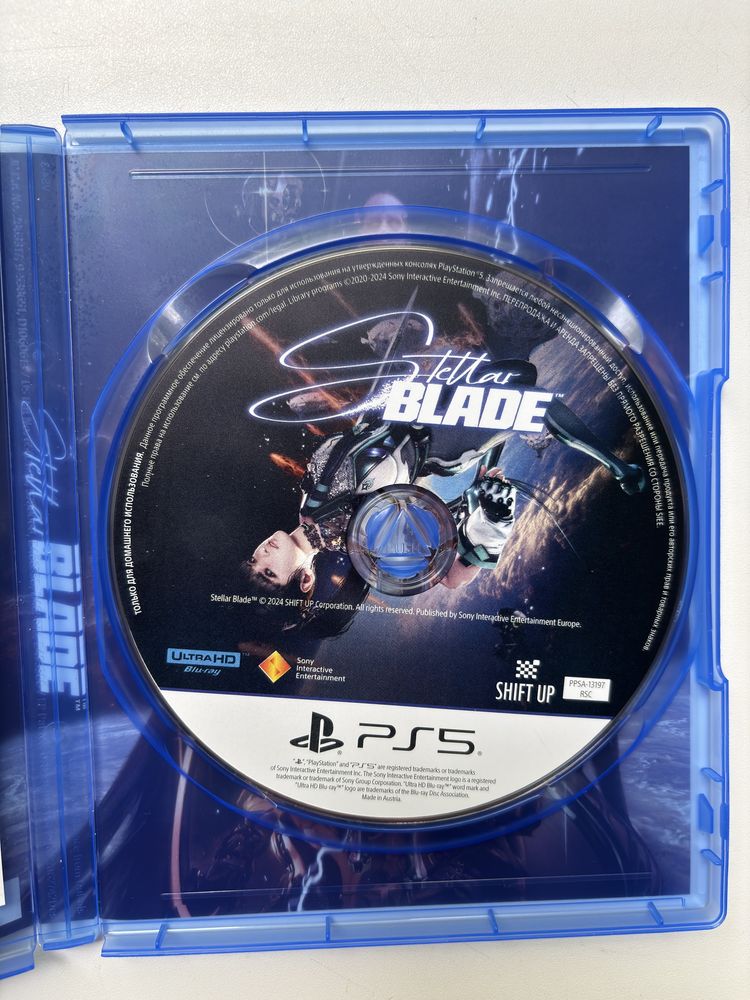 Игра для PS5 Stellar Blade.