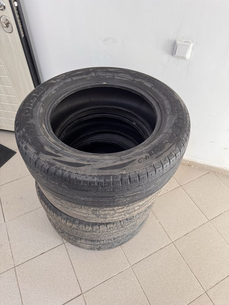 Продается летние шины от Yokohama 225/65 R17