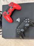 Продаю PlayStation 4 PRO