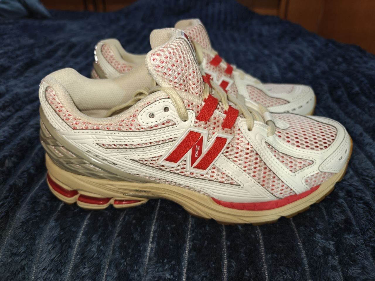 ОРИГИНАЛЬНЫЕ New Balance 1906r "white red"