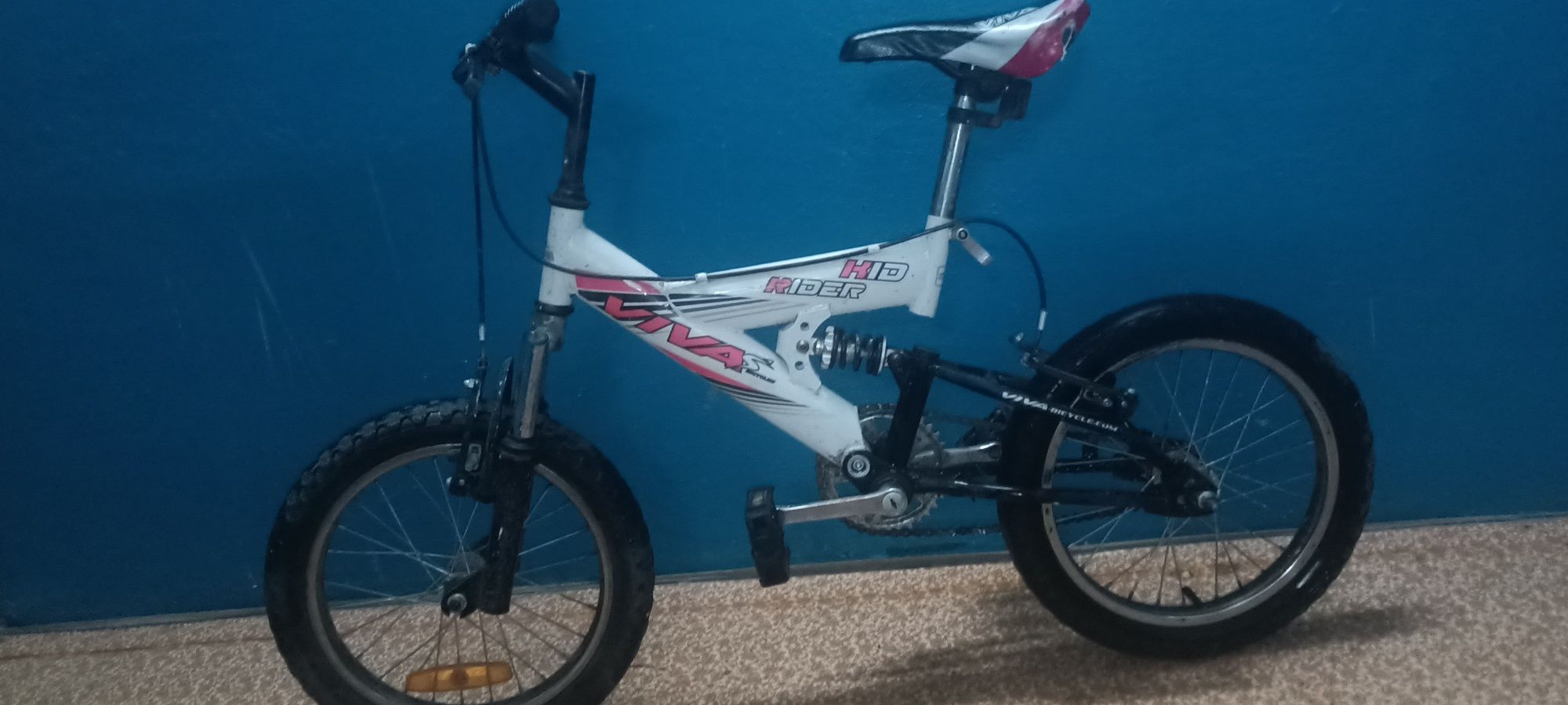 Продаётся детский велосипед VIVA Kid Rider 

Прекрасный вариант для