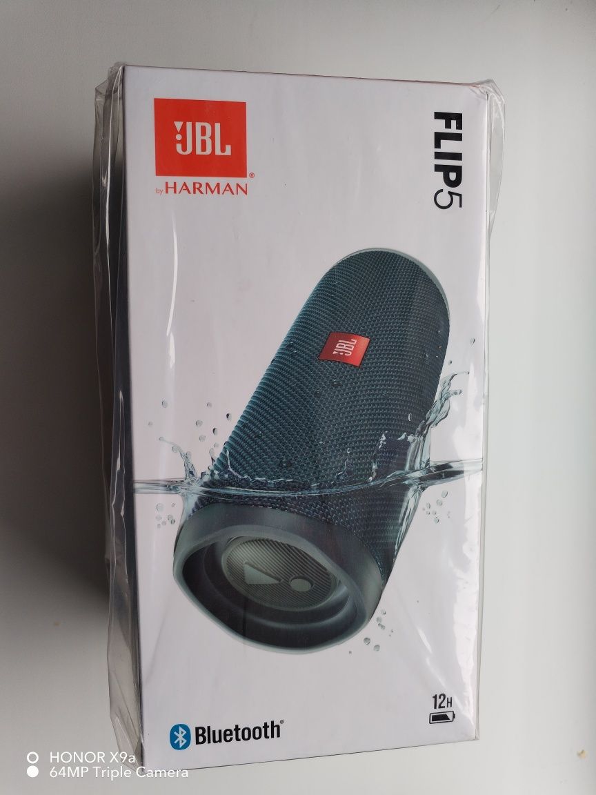 Продаются JBL FLIP 5 Новый в упоковке