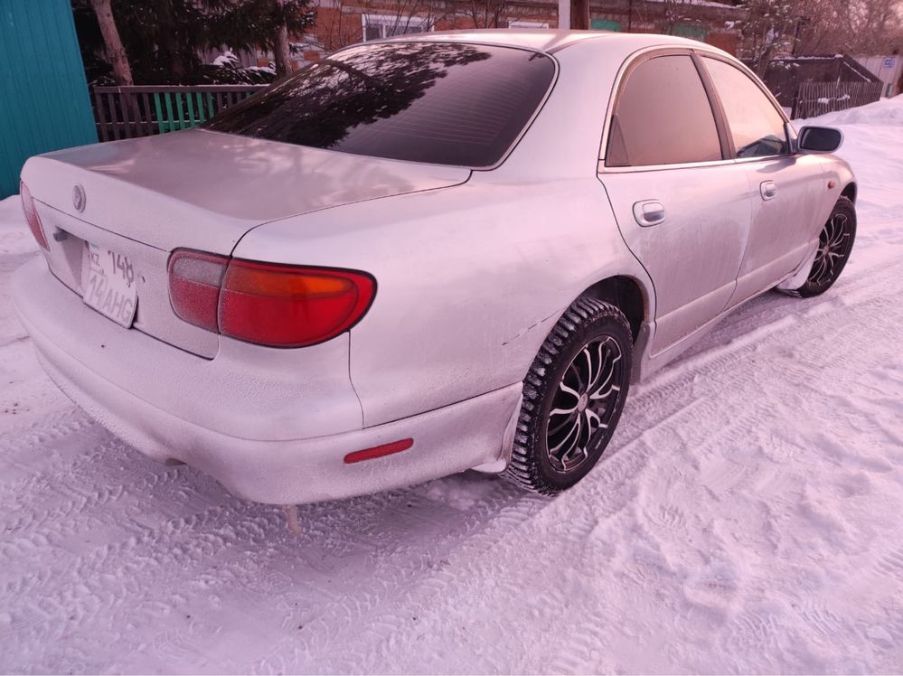 Продам автомобиль Mazda eunos 800