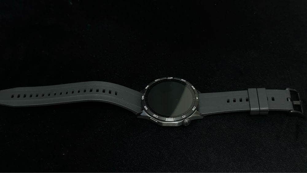 Продаются часы Huawei Watch GT 4