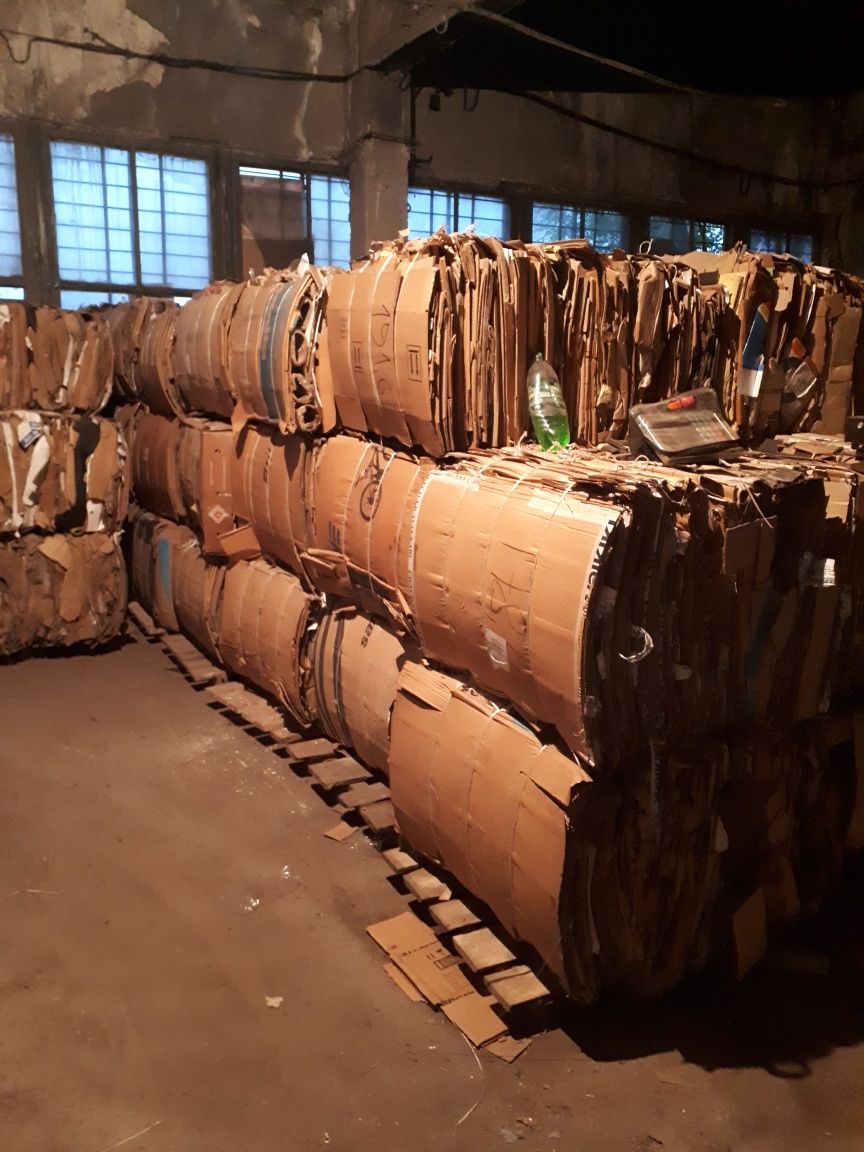 Продаю прессованныи картон 80 тенге 1 кг