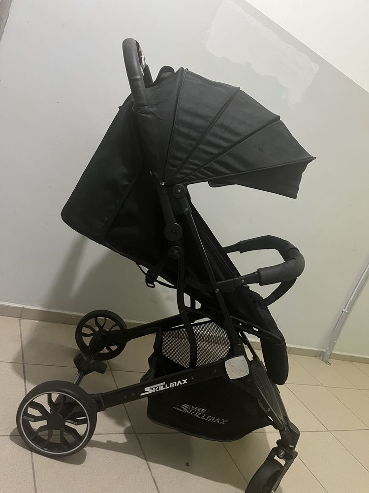 Продается детскую коляску………….