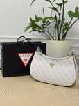 Продам сумку Guess оригинал