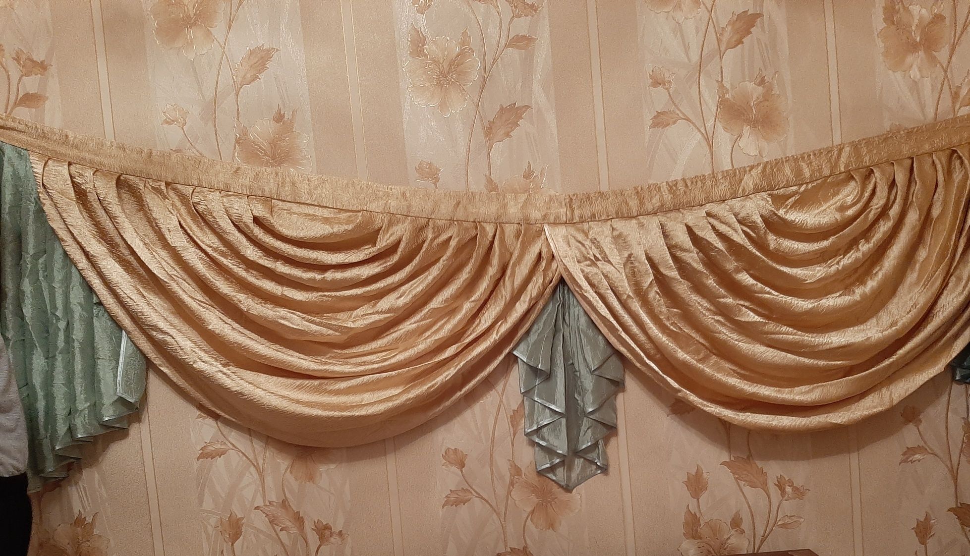Продам ламбрекены