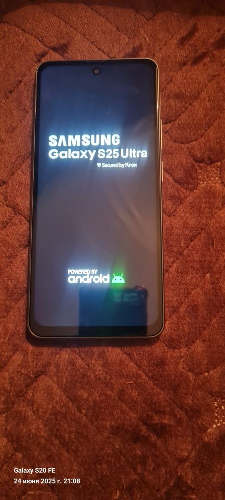 Продам Samsung S25 Ultra