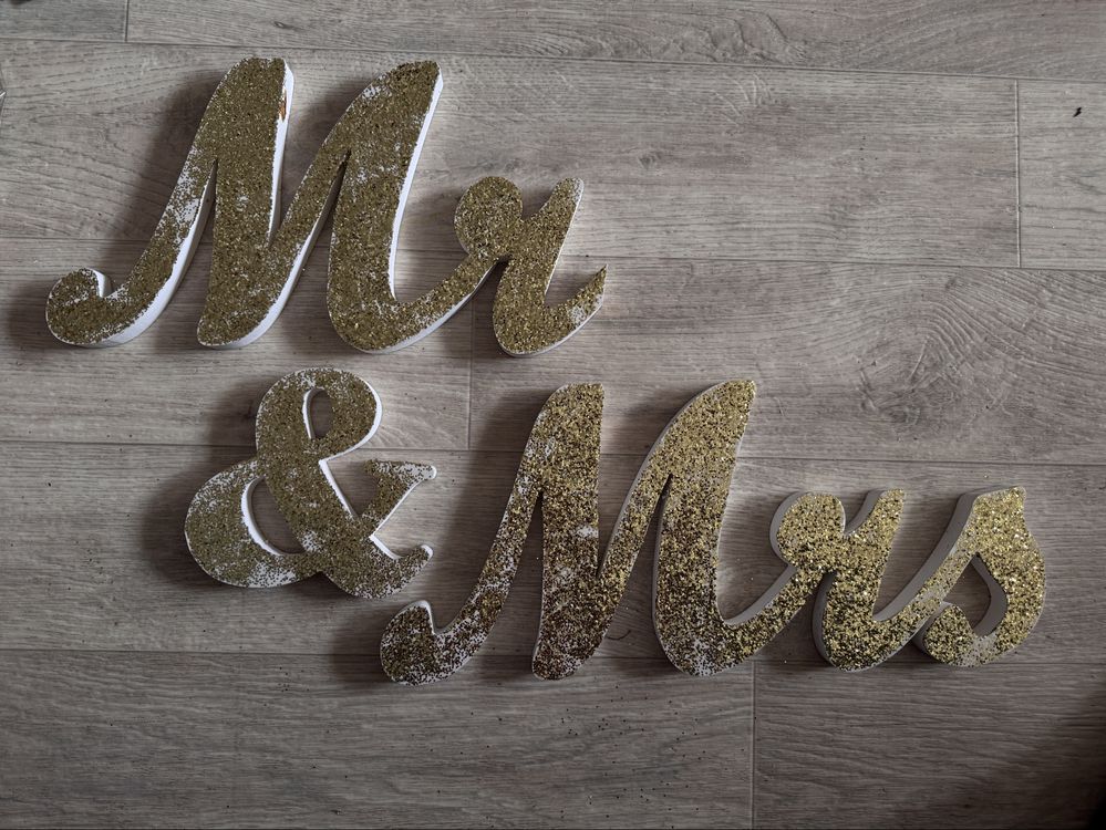 Буквы из ПВХ Mr & Mrs