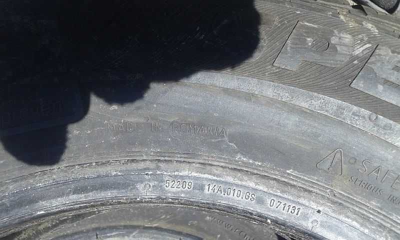 Шины 195/65 R15 - "Semperit Speed-Grip" (Румыния), всесезонные.