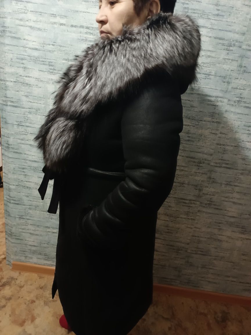 Продаю дублёнку, размер 48