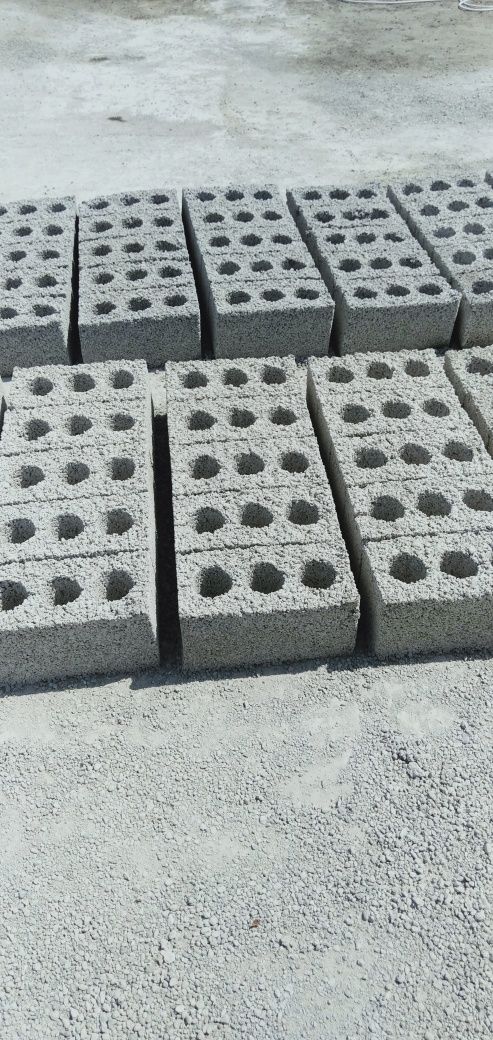 Шлакоблок құм шебен клинец