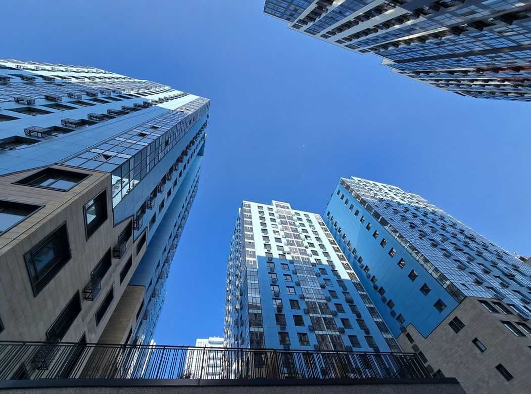 Продам 2 комнатную квартиру ЖК Кристал