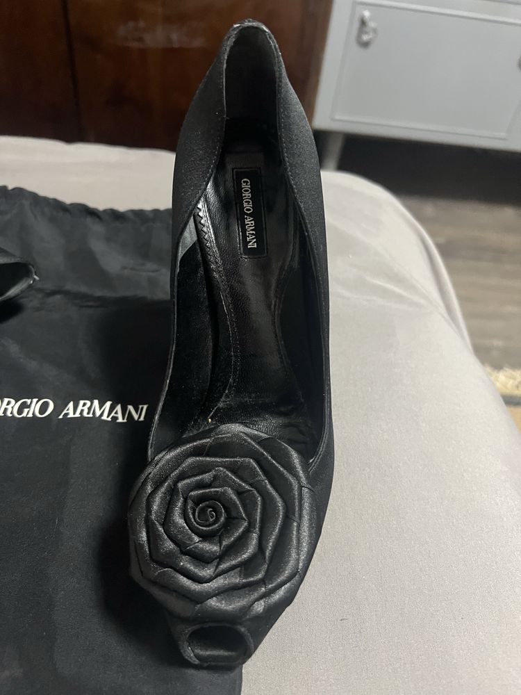 женские туфли GiORGIO ARMANI