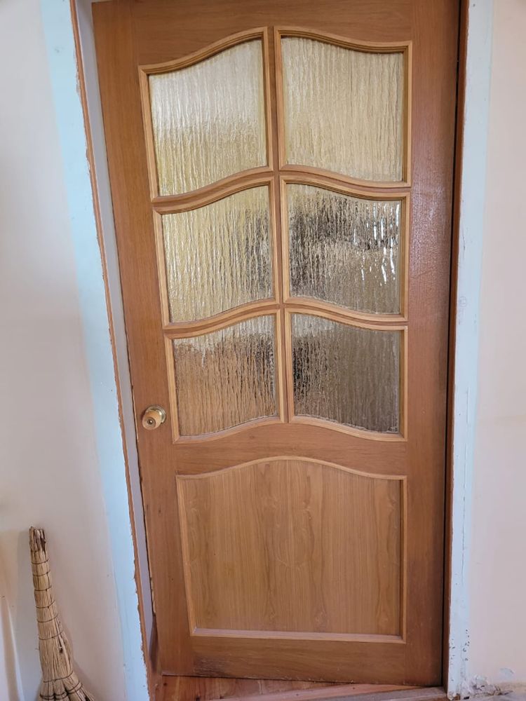 Продаем межкомнатные двери